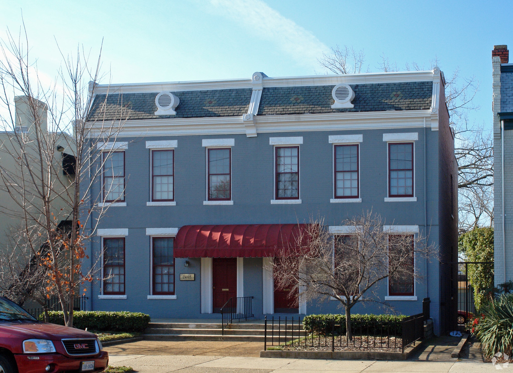 2405-2407 W Main St, Richmond, VA for lease Primary Photo- Image 1 of 5