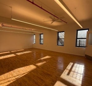 1745-1747 First Ave, New York, NY for lease - Interior Photo - Image 3 of 6
