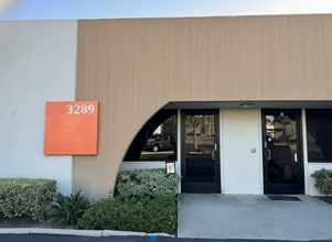3281-3295 Industry Dr, Signal Hill, CA for lease Building Photo- Image 2 of 12