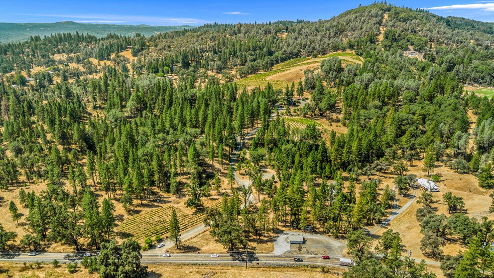 4282 Pleasant Valley Rd, Placerville, CA à vendre - Photo du bâtiment - Image 3 de 52