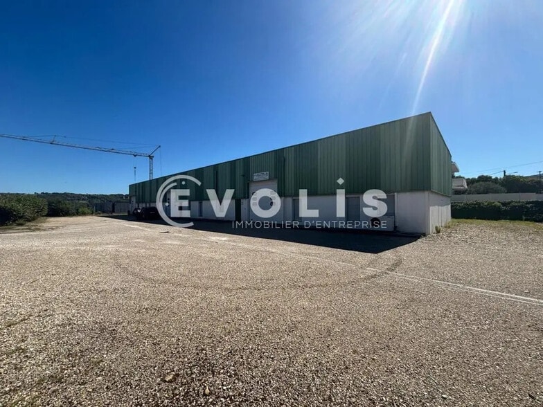 Flex in Loire-sur-Rhône for lease - Building Photo - Image 1 of 10