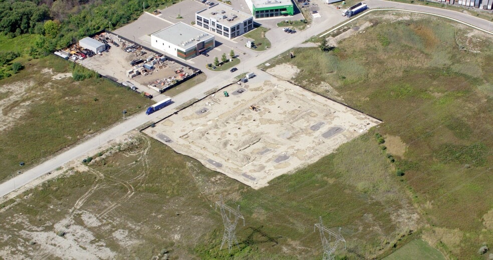 Milani Blvd, Vaughan, ON for sale - Primary Photo - Image 1 of 1