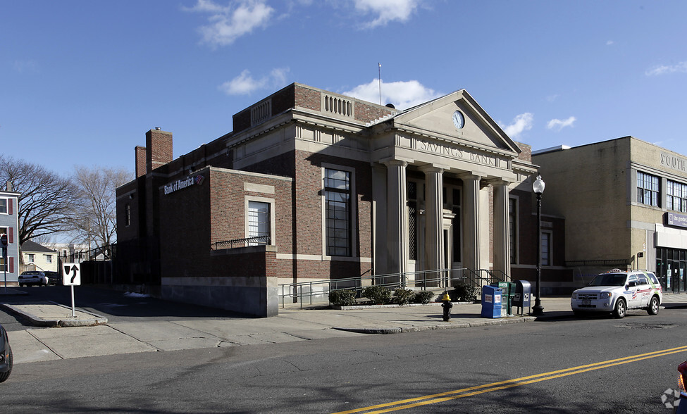 460 W Broadway, South Boston, MA for sale - Primary Photo - Image 1 of 1