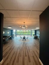 3950 Fairview Industrial Dr SE, Salem, OR for lease Interior Photo- Image 2 of 16