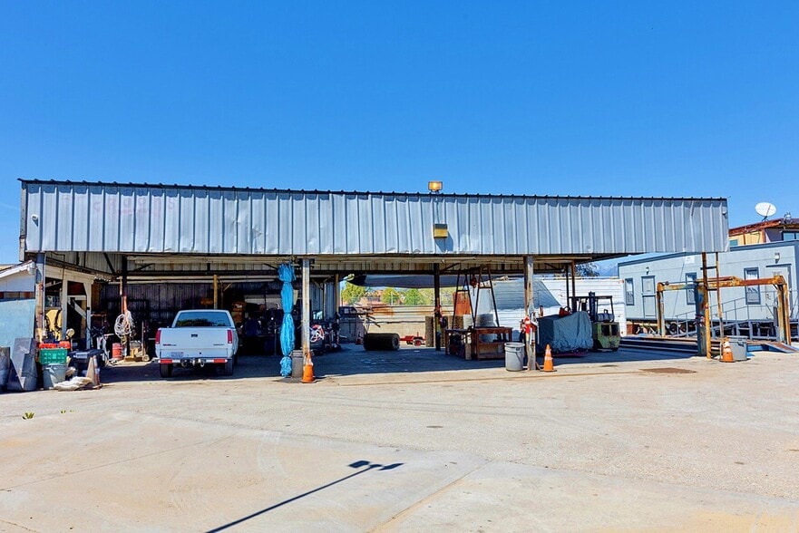 3737 San Gabriel River Pky, Pico Rivera, CA for sale - Building Photo - Image 2 of 46