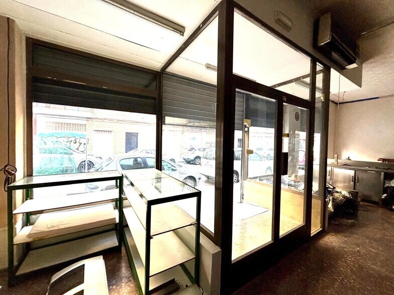 Retail in Gandia, Valencia for sale - Primary Photo - Image 1 of 11