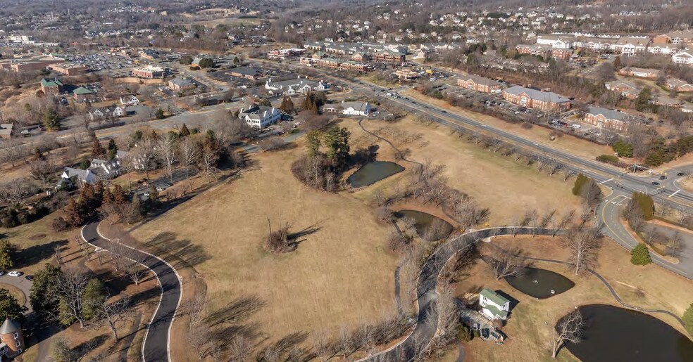 Worrell Drive, Charlottesville, VA à vendre - Aérien - Image 2 de 8