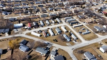 Eastern Iowa Mobile Home Park Portfolio portfolio of 4 properties for sale on LoopNet.ca - Primary Photo - Image 1 of 4