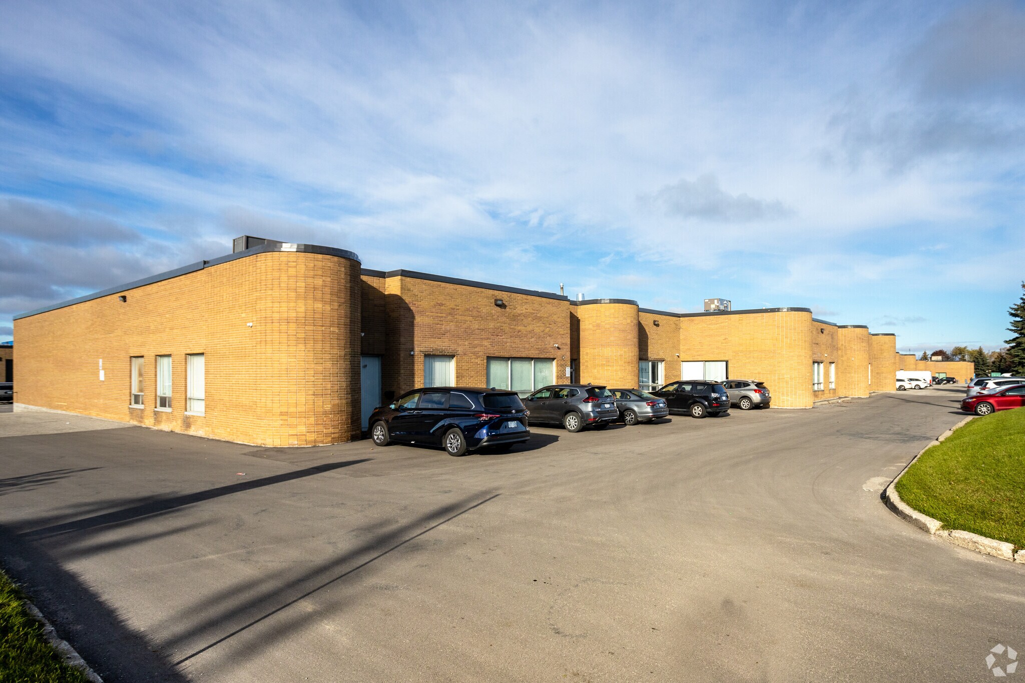 235 Nugget Ave, Toronto, ON à vendre Photo principale- Image 1 de 1