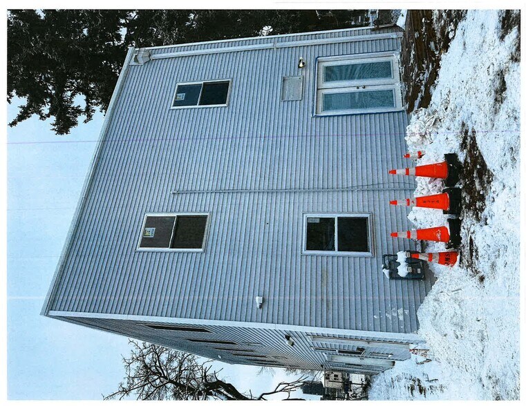 113 Grant ave, Harrison, NJ à louer - Photo du bâtiment - Image 2 de 10