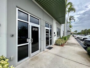 2005-2185 NW 115th Ave, Miami, FL for lease Interior Photo- Image 2 of 15