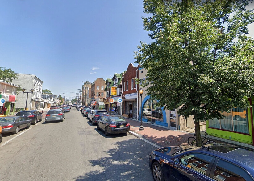 256 2nd St, Lakewood, NJ à louer - Photo du bâtiment - Image 3 de 20