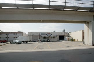 Plus de détails pour 670 W 20th St, Hialeah, FL - Industriel à louer