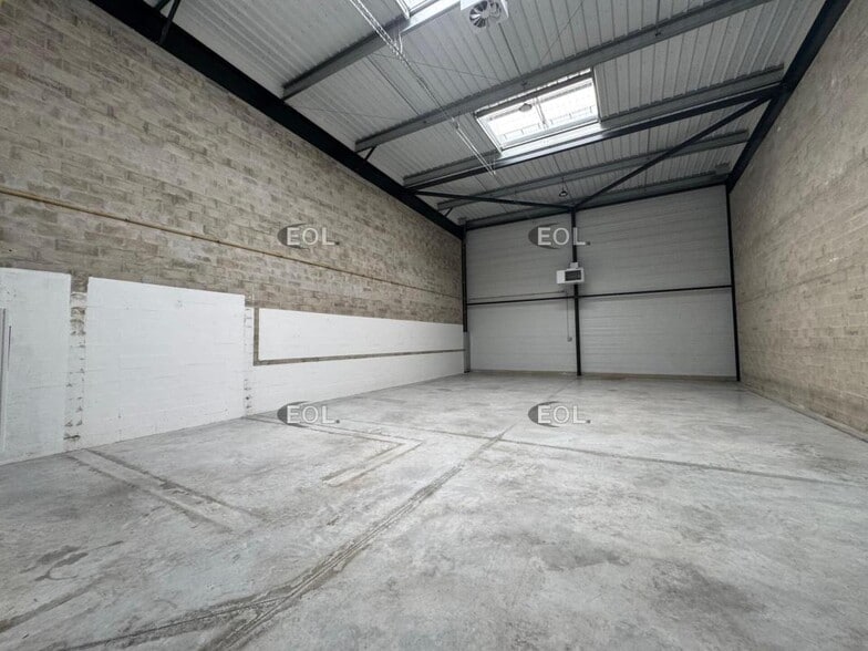 Flex in Bailly-Romainvilliers for lease - Interior Photo - Image 3 of 8