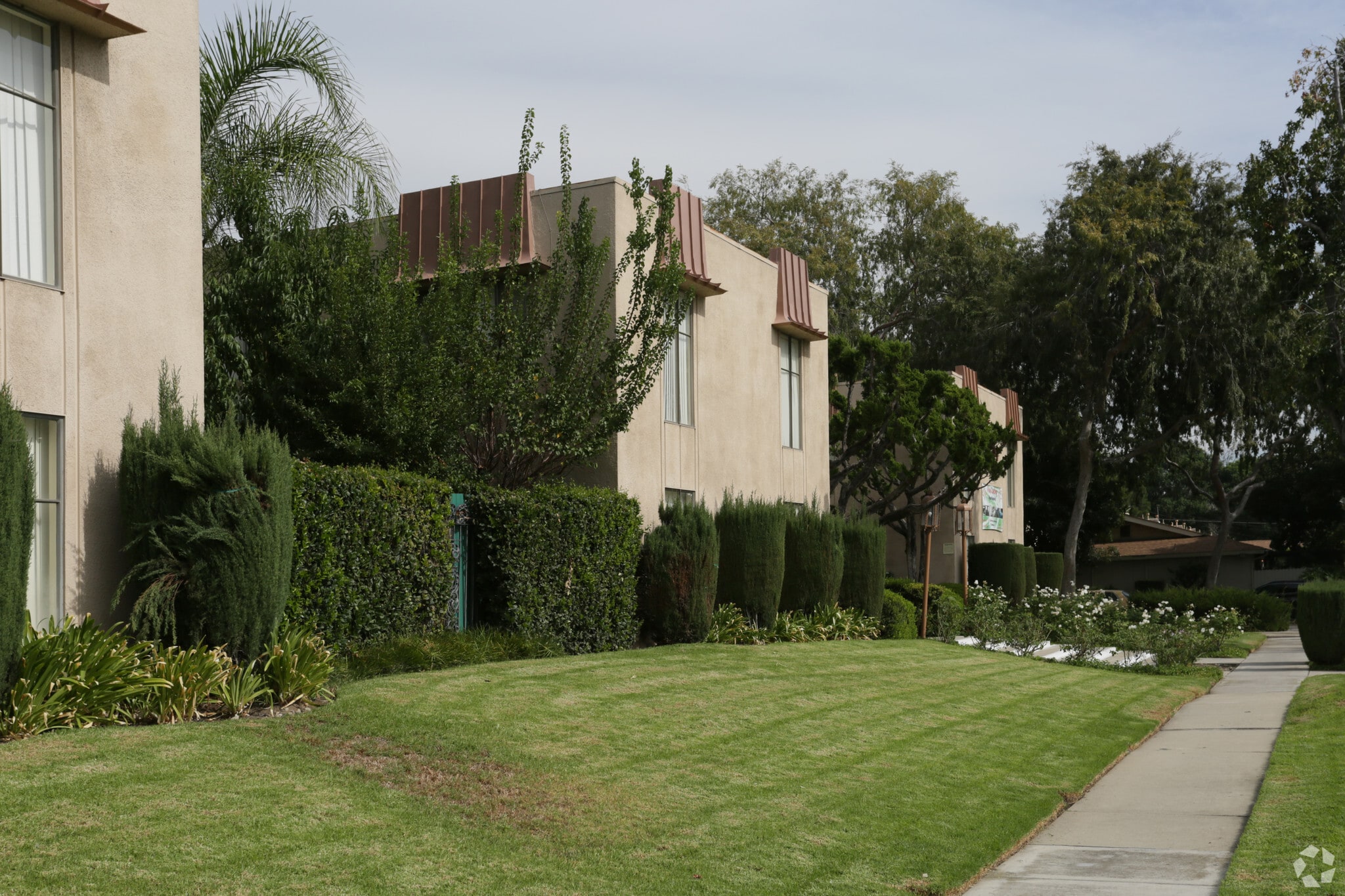 249-289 Amber Ct, Upland, CA for sale Primary Photo- Image 1 of 38
