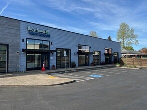 725 NW Dale Ave, Portland, OR à louer Photo intérieure- Image 1 de 7