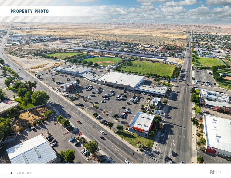 1044 Kern St, Taft, CA for sale - Building Photo - Image 3 of 9
