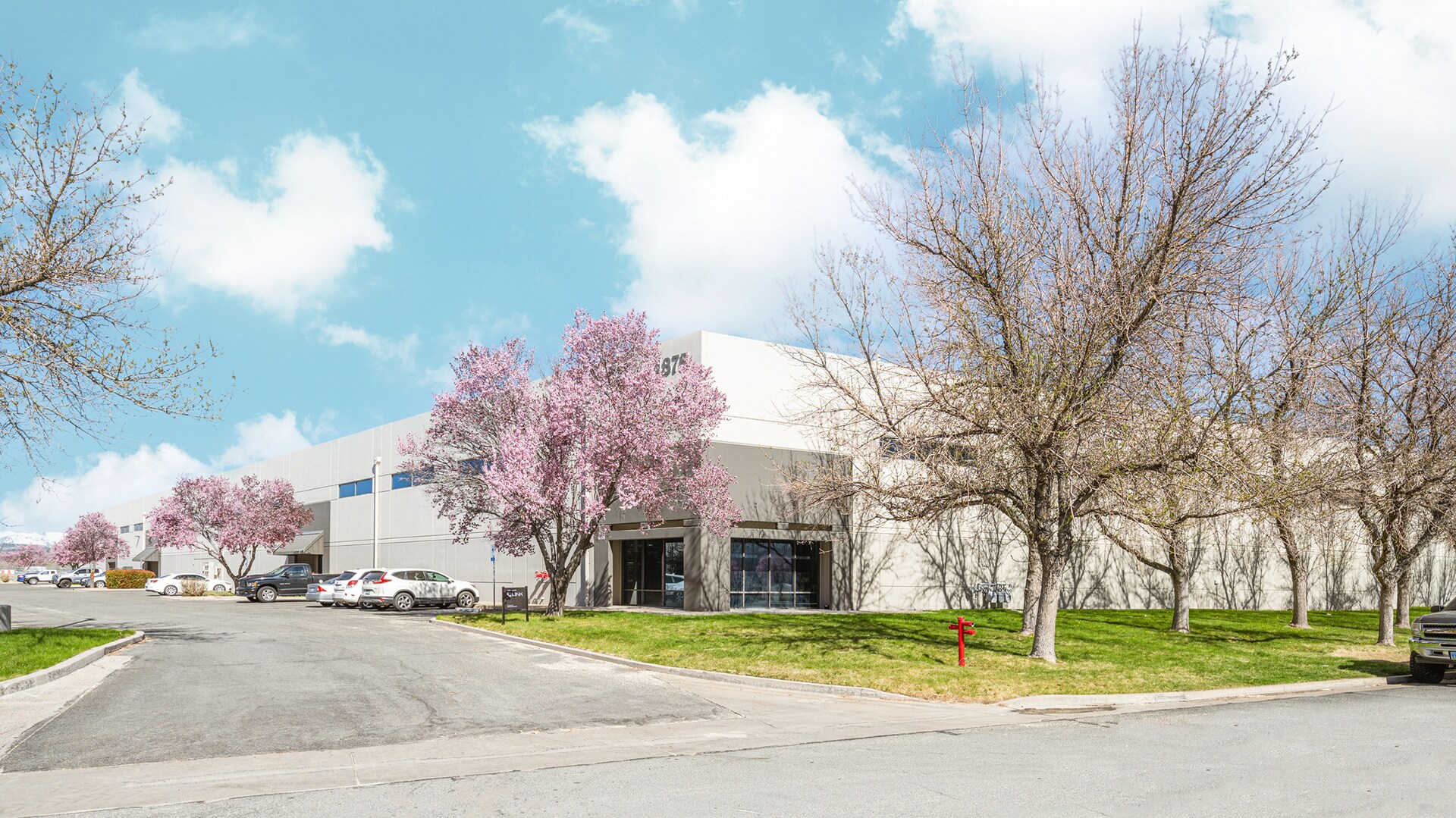 4875 Aircenter Cir, Reno, NV à louer Photo du bâtiment- Image 1 de 5