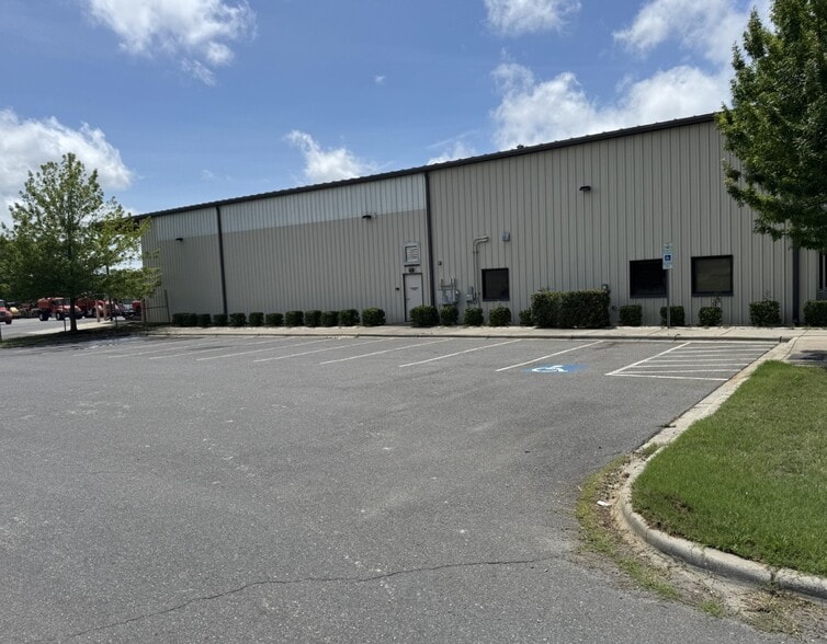 10306 Industrial Dr, Pineville, NC for sale - Building Photo - Image 3 of 3