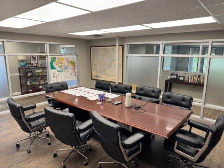 4335 N Classen Blvd, Oklahoma City, OK à louer - Photo intérieure - Image 3 de 4