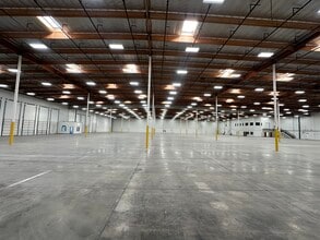 1241 Old Temescal Rd, Corona, CA for lease Interior Photo- Image 1 of 7