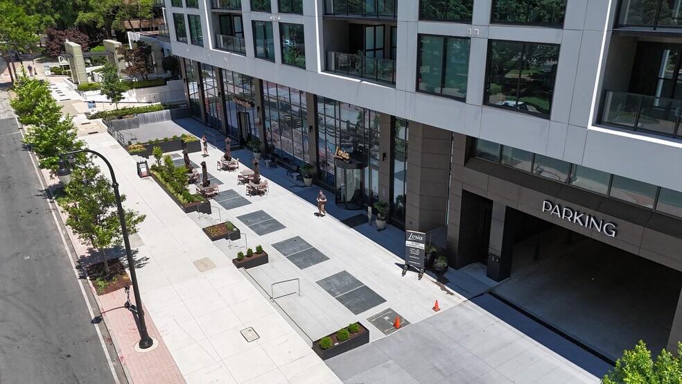1441 Peachtree St, Atlanta, GA à louer - Photo du bâtiment - Image 3 de 89