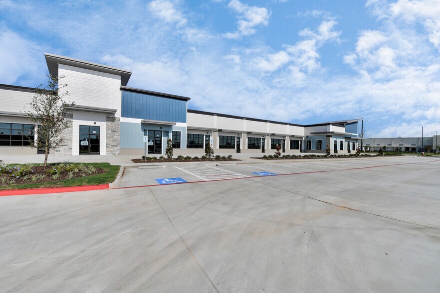 30625 Kingsland Blvd, Brookshire, TX à vendre - Photo du bâtiment - Image 2 de 33