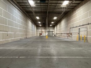 370 Ryan Ave, Chico, CA for lease Interior Photo- Image 2 of 16