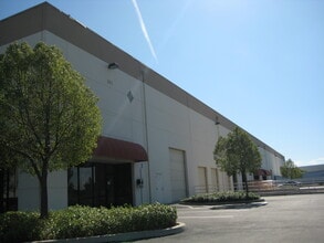 900 Business Park Dr, Dixon, CA for lease Building Photo- Image 1 of 2