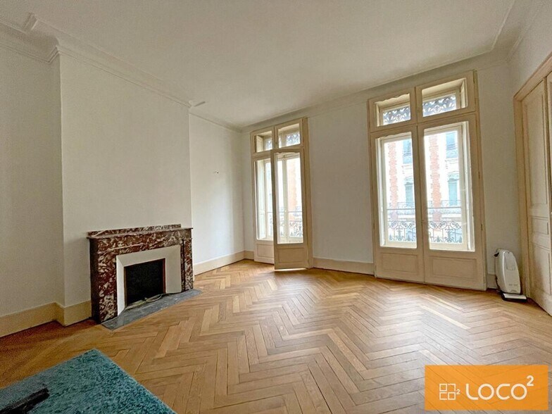 16 Rue Boulbonne, Toulouse à louer - Photo du bâtiment - Image 3 de 7
