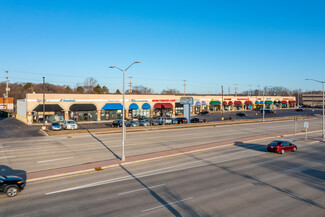 Plus de détails pour 801-869 N Mayfair Rd, Wauwatosa, WI - Local commercial à louer