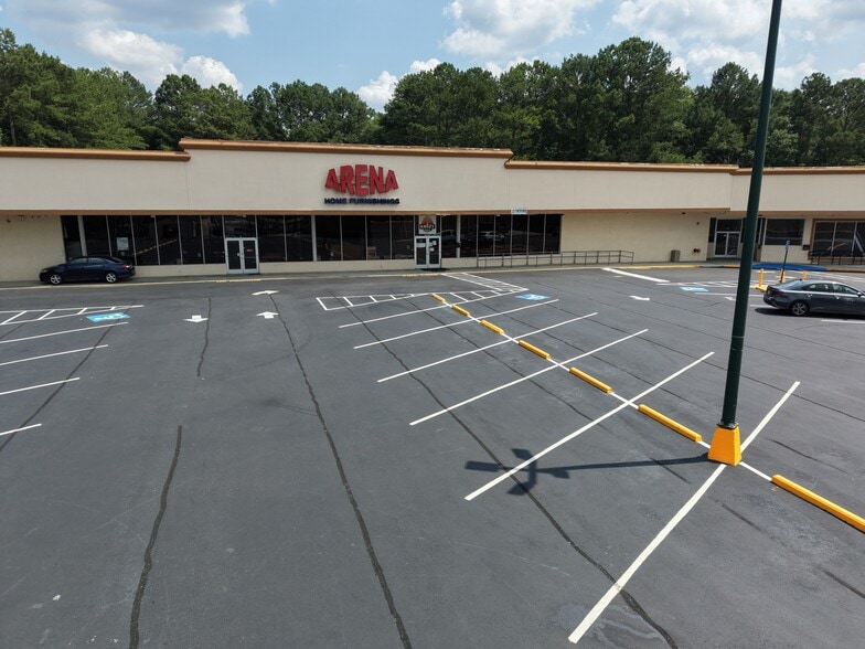 2410 Lawrenceville Hwy, Lawrenceville, GA for lease - Building Photo - Image 3 of 14