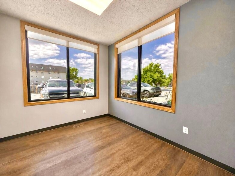 36 S 18th Ave, Brighton, CO à louer - Photo du bâtiment - Image 3 de 7