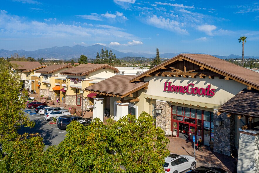23600-23760 El Toro Rd, Lake Forest, CA à louer - Photo du bâtiment - Image 3 de 24