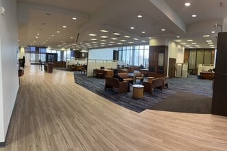 475 E 162nd St, South Holland, IL for lease Interior Photo- Image 2 of 14