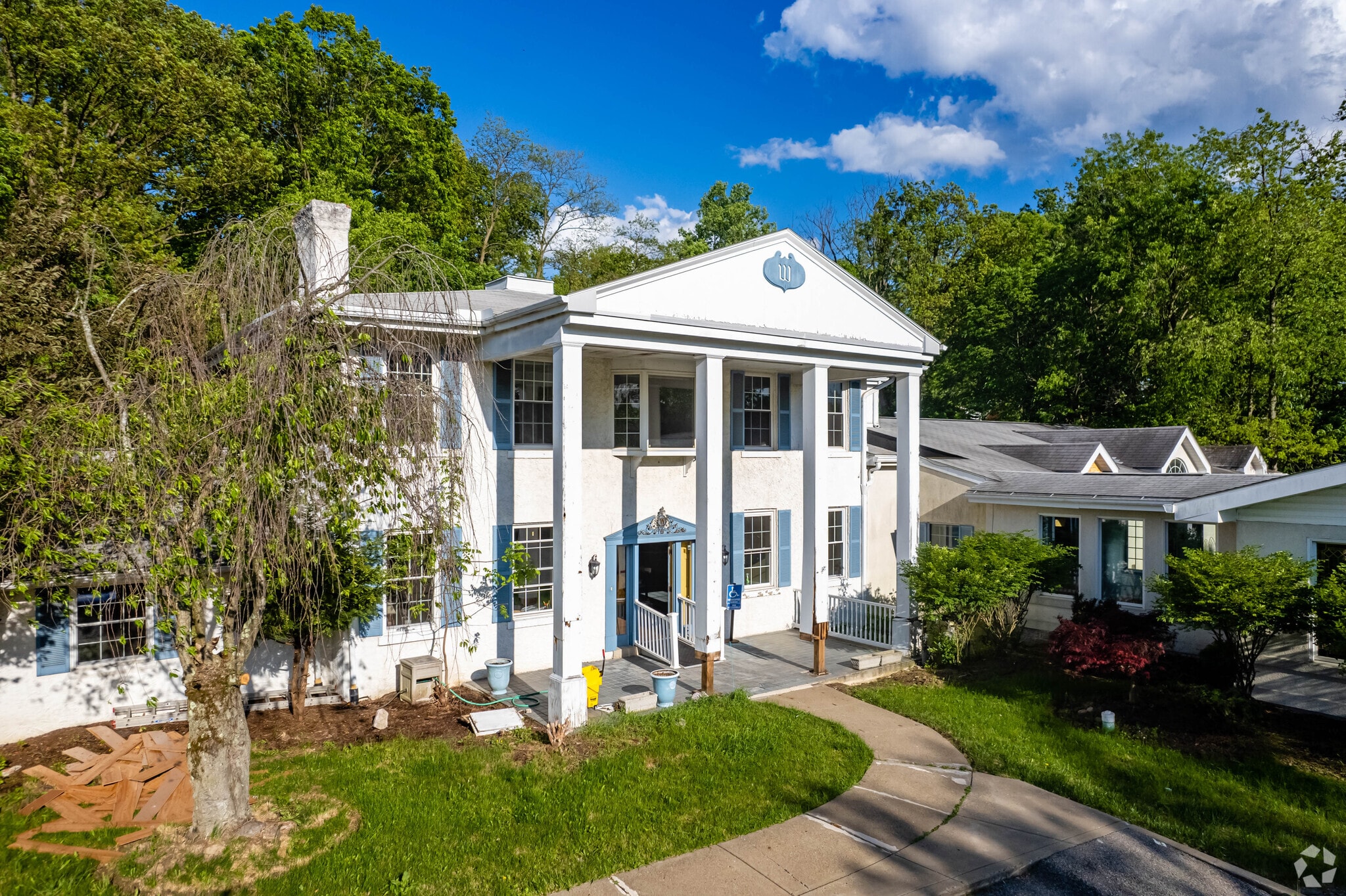 5347 Brightwood Rd, Bethel Park, PA for sale Primary Photo- Image 1 of 17