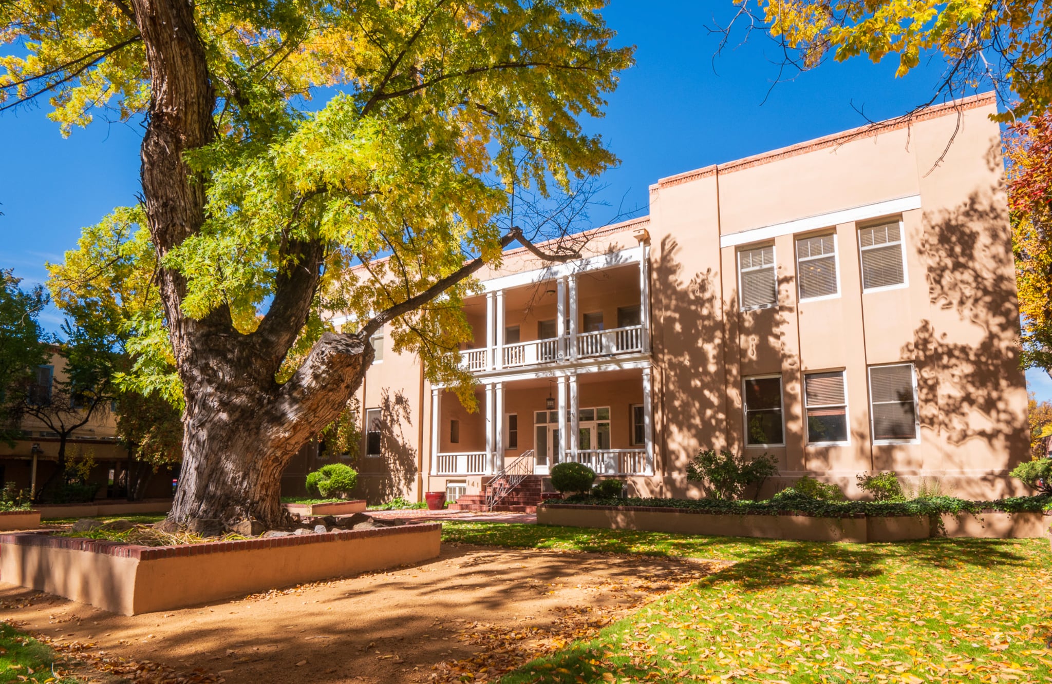 141 E Palace Ave, Santa Fe, NM for lease Primary Photo- Image 1 of 14