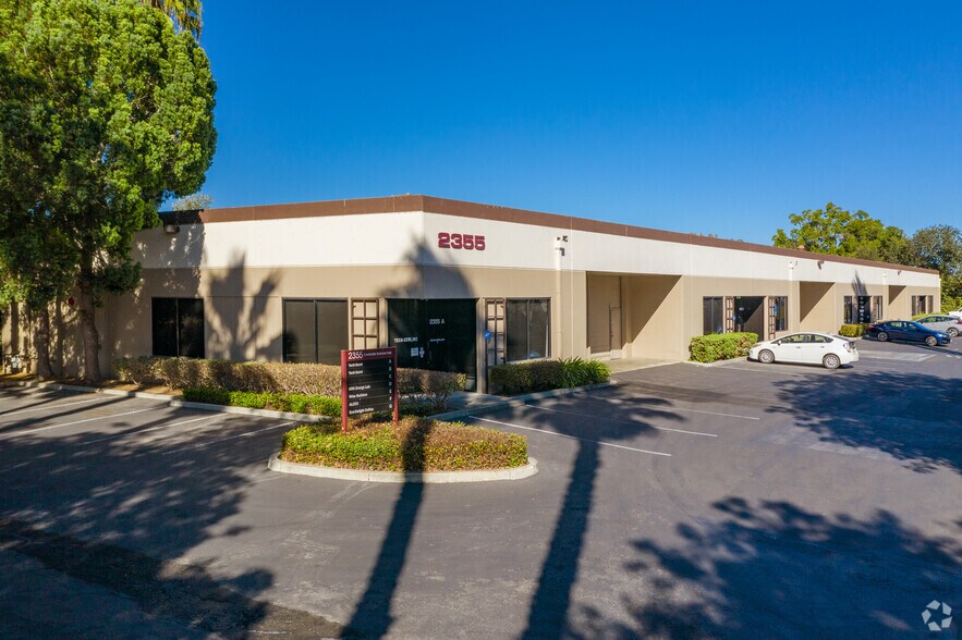 2355 Paragon Dr, San Jose, CA for lease - Building Photo - Image 2 of 16