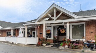 Plus de détails pour 439 Main St, Ridgefield, CT - Commerce de détail à louer