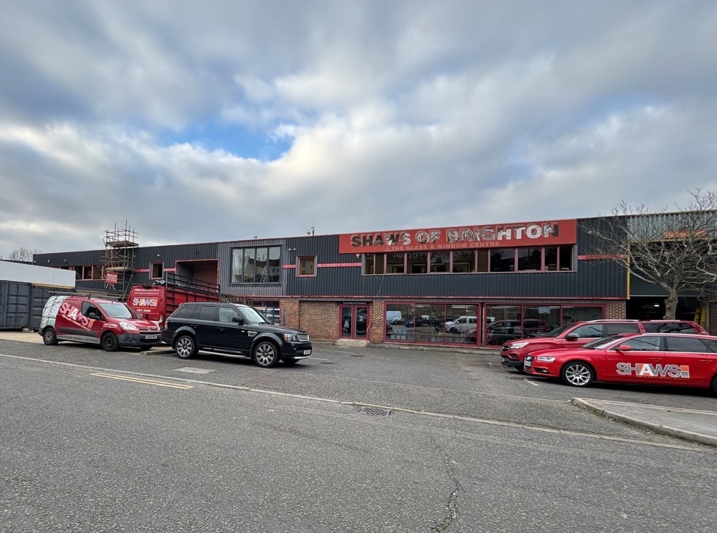 Unit 9 Hughes Rd, Brighton for lease Building Photo- Image 1 of 22