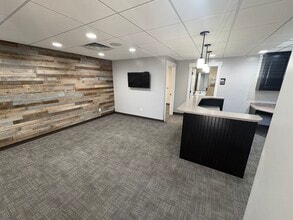 937-949 Pioneer, Draper, UT for lease Interior Photo- Image 2 of 14