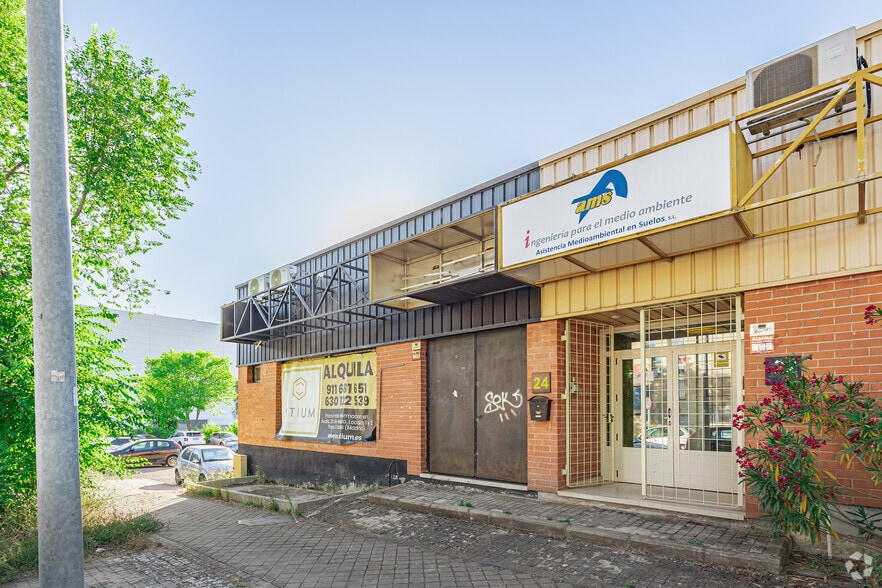 Calle Herrerías, 24, Tres Cantos, Madrid for lease - Building Photo - Image 3 of 3