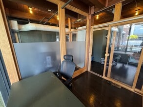 260 1st Ave S, Saint Petersburg, FL à louer Photo intérieure- Image 2 de 2