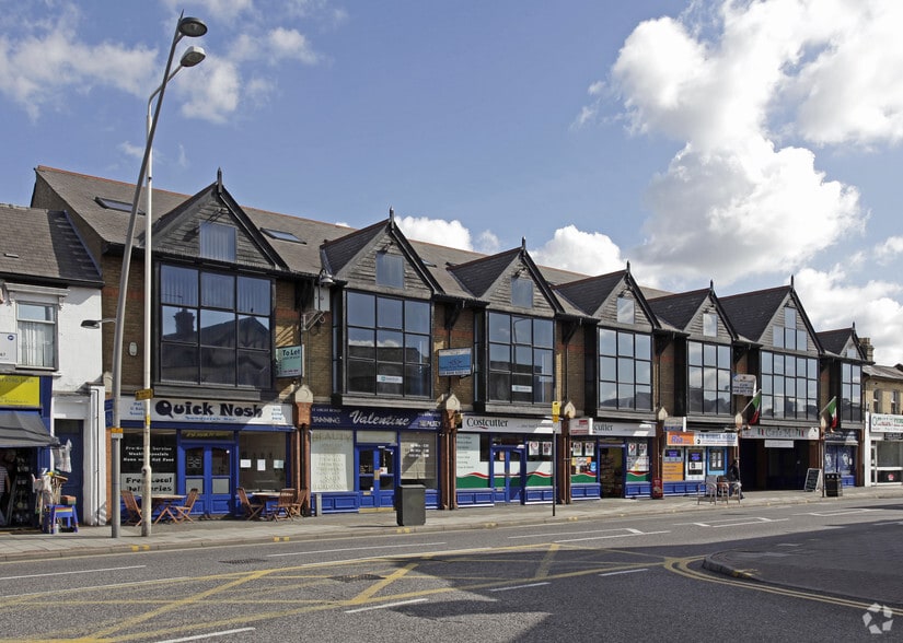 High Rd, Romford for lease - Building Photo - Image 3 of 10