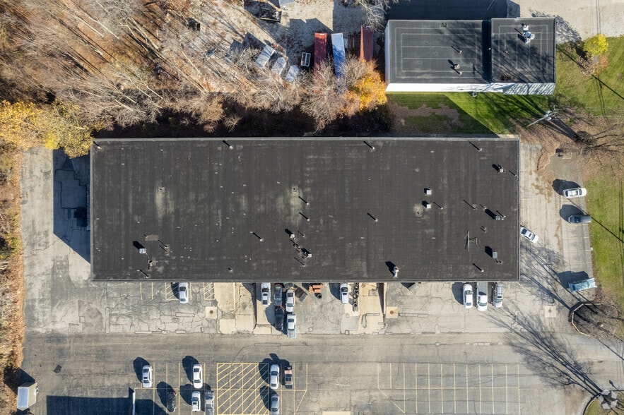 2063-2071 Midway Dr, Twinsburg, OH for lease - Aerial - Image 3 of 5