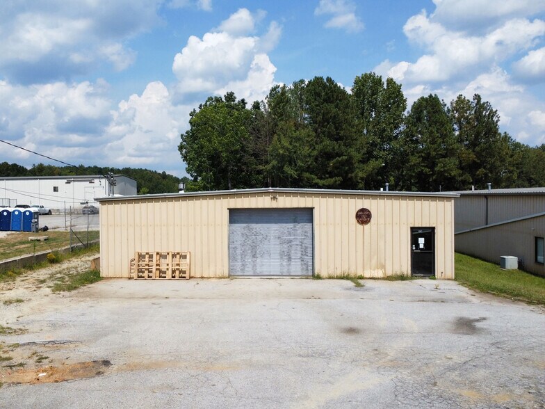 1129 Industrial Blvd N, Dallas, GA à vendre - Photo principale - Image 1 de 9