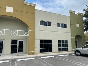 2051 NW 112th Ave, Doral, FL for lease Interior Photo- Image 1 of 15
