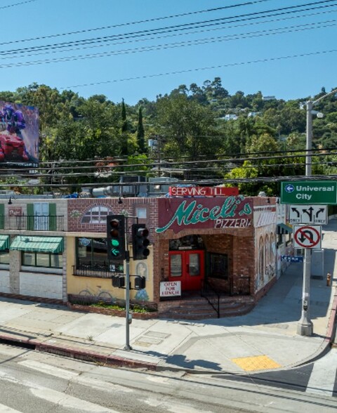 3655 Cahuenga Blvd W, Los Angeles, CA for sale - Building Photo - Image 3 of 6