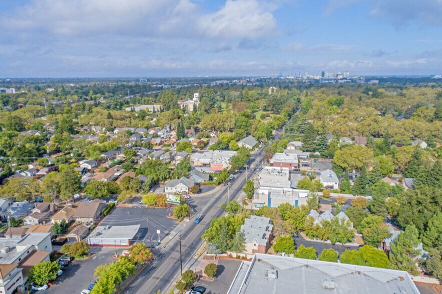 4900-4922 Folsom Blvd, Sacramento, CA à louer - Photo du b timent - Image 3 de 11