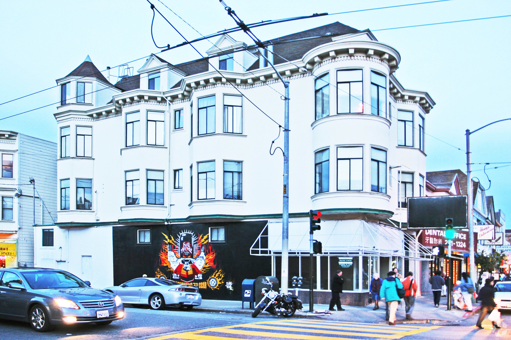 658 Clement St, San Francisco, CA for lease Building Photo- Image 1 of 5